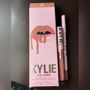 Kylie Cosmetics Matte Lip Kit